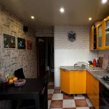 Продается 2-х комнатная квартира, 42 м²