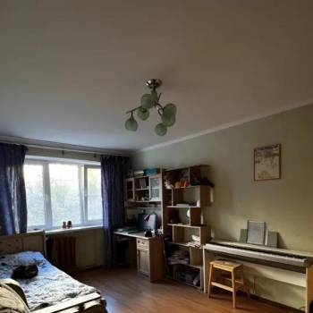 Продается 2-х комнатная квартира, 42 м²