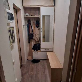 Продается 1-комнатная квартира, 32 м²