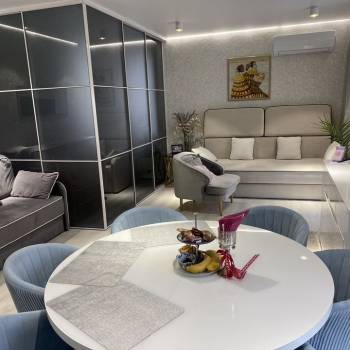 Продается 2-х комнатная квартира, 56 м²