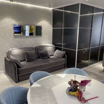 Продается 2-х комнатная квартира, 56 м²