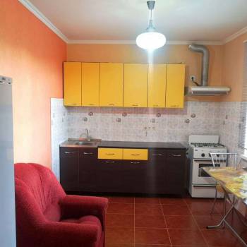 Сдается 1-комнатная квартира, 35 м²