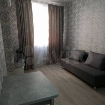 Продается 1-комнатная квартира, 32 м²