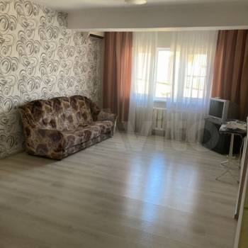 Сдается Многокомнатная квартира, 65 м²