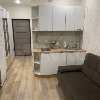 Продается 1-комнатная квартира, 18,3 м²