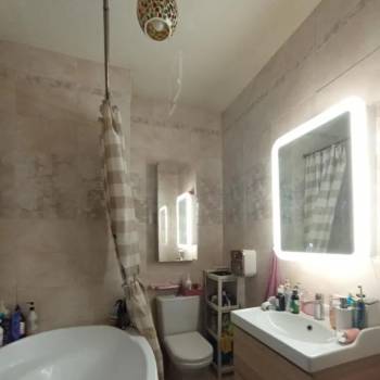 Продается 3-х комнатная квартира, 64,7 м²
