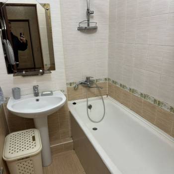 Продается 2-х комнатная квартира, 60 м²