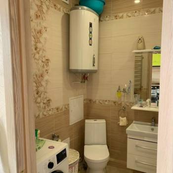 Сдается 1-комнатная квартира, 40 м²