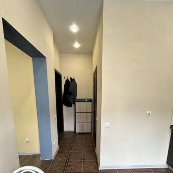 Продается 1-комнатная квартира, 30 м²