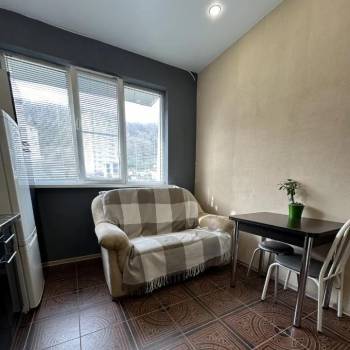 Продается 1-комнатная квартира, 30 м²