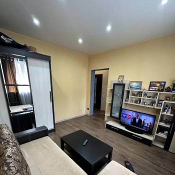 Продается 1-комнатная квартира, 30 м²