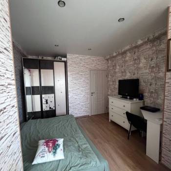 Продается 3-х комнатная квартира, 80 м²