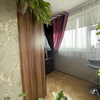 Продается 1-комнатная квартира, 37 м²