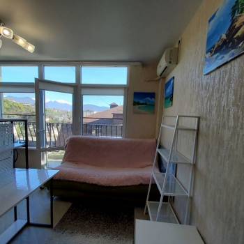 Продается 1-комнатная квартира, 32,6 м²