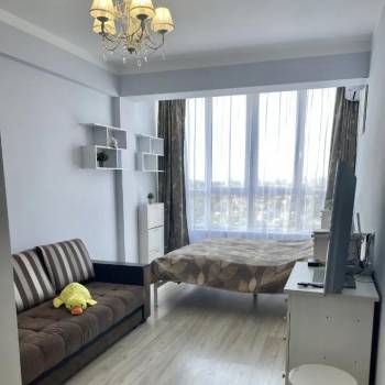 Сдается 1-комнатная квартира, 42 м²
