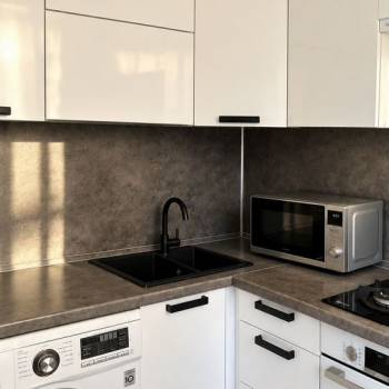 Продается 1-комнатная квартира, 30 м²