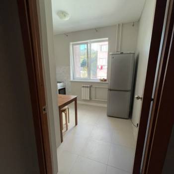Сдается 2-х комнатная квартира, 78 м²