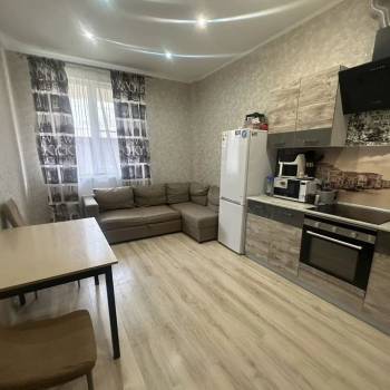 Продается 2-х комнатная квартира, 44 м²