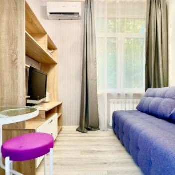 Продается 1-комнатная квартира, 16,6 м²