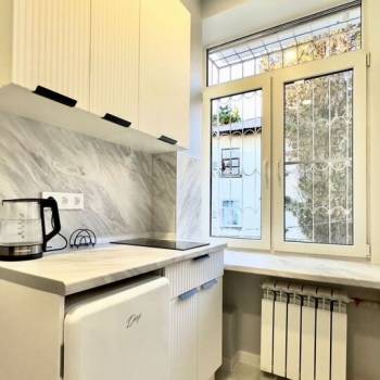 Продается 1-комнатная квартира, 16,6 м²