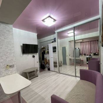 Продается 2-х комнатная квартира, 42 м²