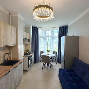 Продается 2-х комнатная квартира, 42 м²