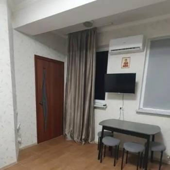 Продается 1-комнатная квартира, 30 м²
