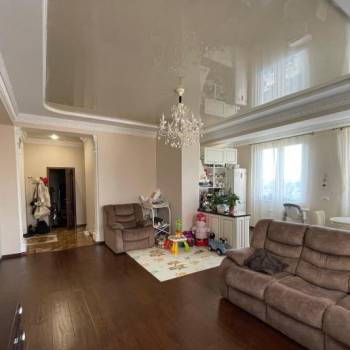 Продается 3-х комнатная квартира, 110 м²