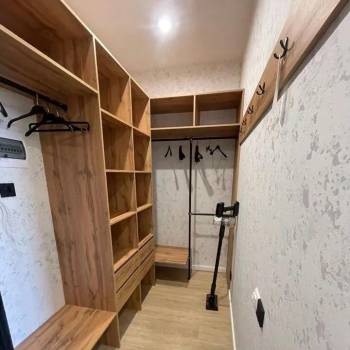 Продается 1-комнатная квартира, 37 м²