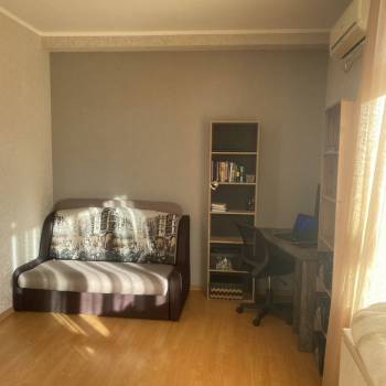 Сдается 2-х комнатная квартира, 42 м²