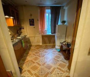 Продается 1-комнатная квартира, 37 м²