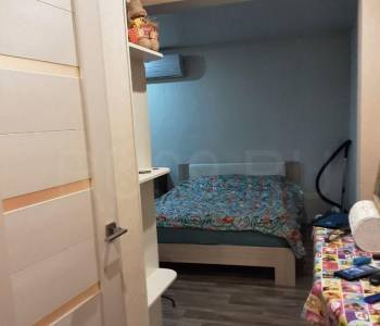 Продается 1-комнатная квартира, 30 м²