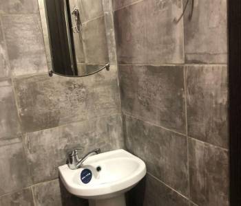 Продается 1-комнатная квартира, 18 м²