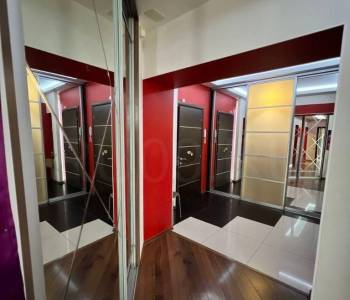 Продается 3-х комнатная квартира, 114 м²