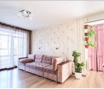 Продается 3-х комнатная квартира, 75,9 м²