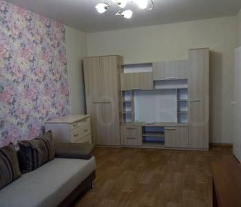 Продается 1-комнатная квартира, 35 м²
