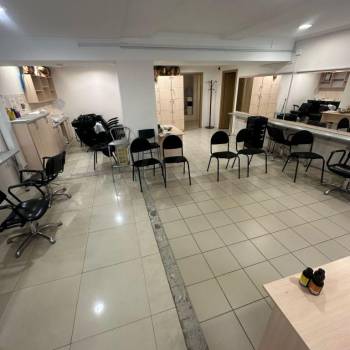 Сдается Нежилое помещение, 288 м²