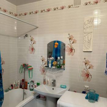 Продается 1-комнатная квартира, 48 м²