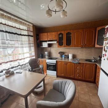 Продается 1-комнатная квартира, 39 м²