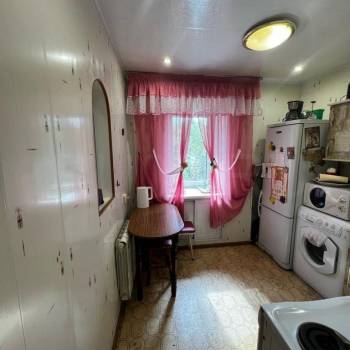 Продается 1-комнатная квартира, 32 м²