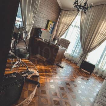 Продается Дом, 250 м²