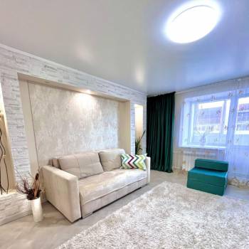 Сдается 2-х комнатная квартира, 76 м²
