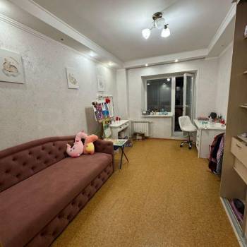Продается 3-х комнатная квартира, 103 м²