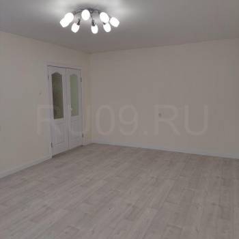 Продается 1-комнатная квартира, 45 м²