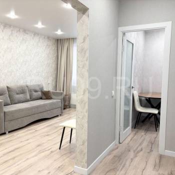 Продается 1-комнатная квартира, 38 м²