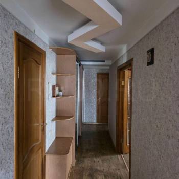 Продается Многокомнатная квартира, 70 м²