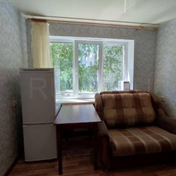 Продается 1-комнатная квартира, 14 м²