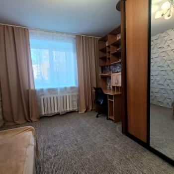 Сдается Многокомнатная квартира, 60 м²