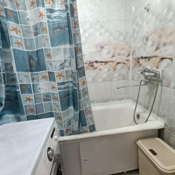 Сдается Многокомнатная квартира, 60 м²