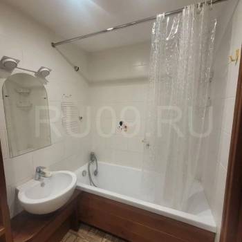 Продается 1-комнатная квартира, 38 м²